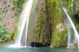 Urumqi Shuimogou Valley Waterfalls